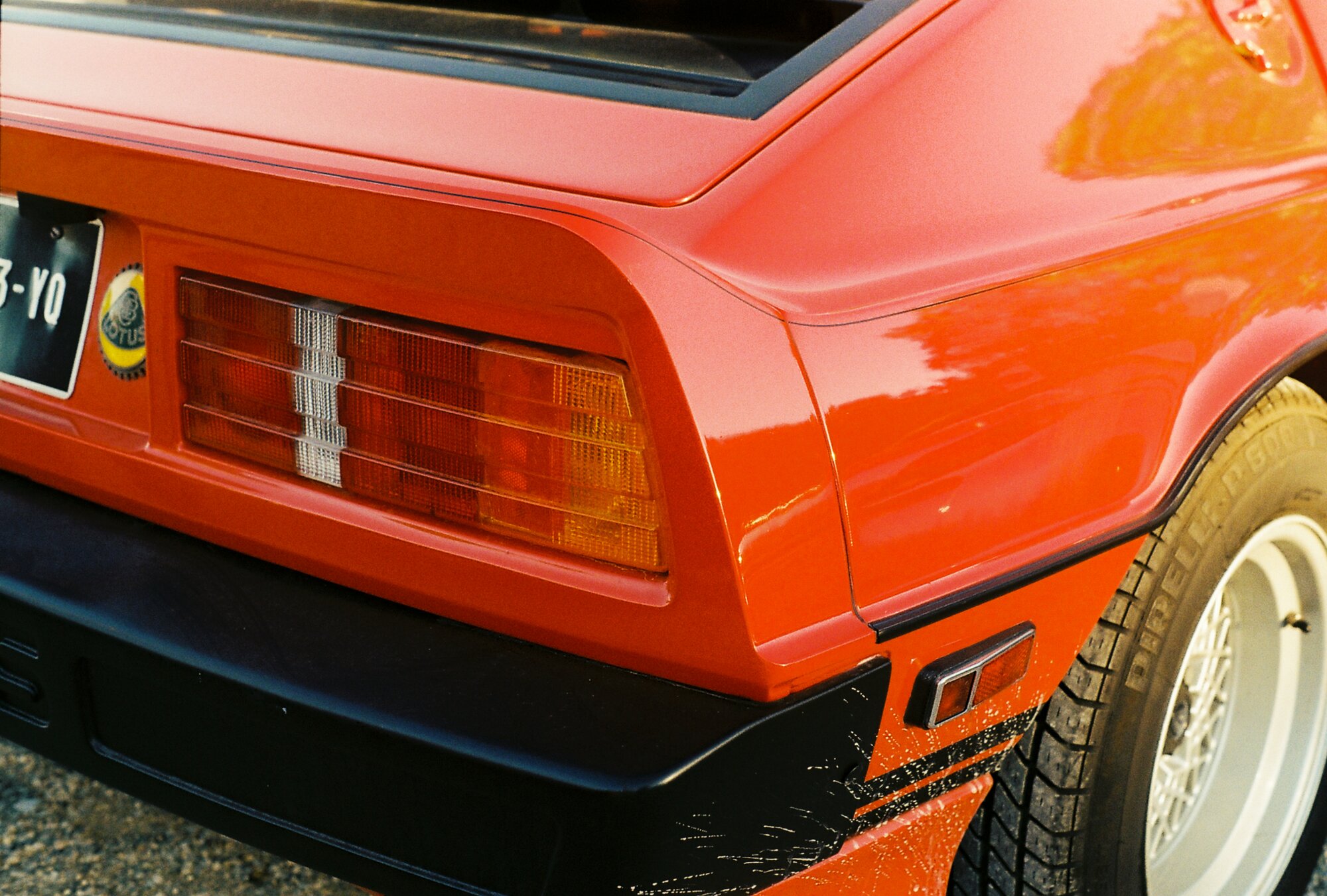• Retro car •