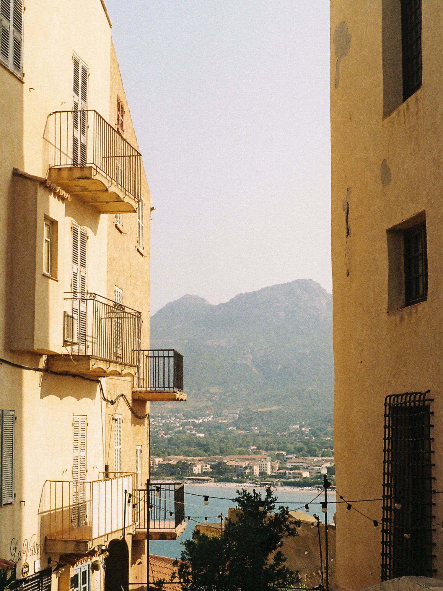 • Corse25 •